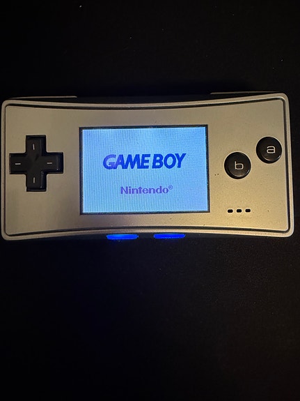 Nintendo Game Boy Micro pelikonsoli hopea