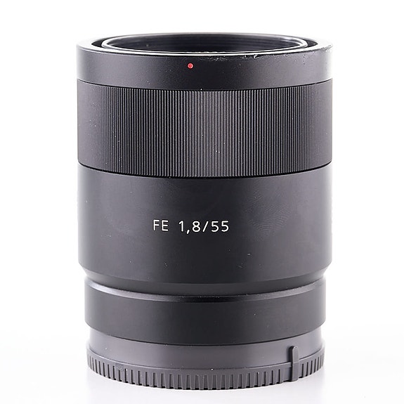 Sony FE 55mm f/1.8 ZA -objektiivi (käytetty)