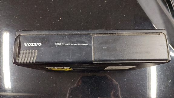 Volvo V70 CD-vaihtaja