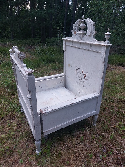 1800 -luvun päästävedettävä sänky