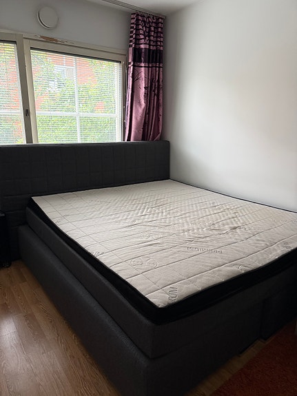 Double Bed with Mattress – 180 × 200 cm