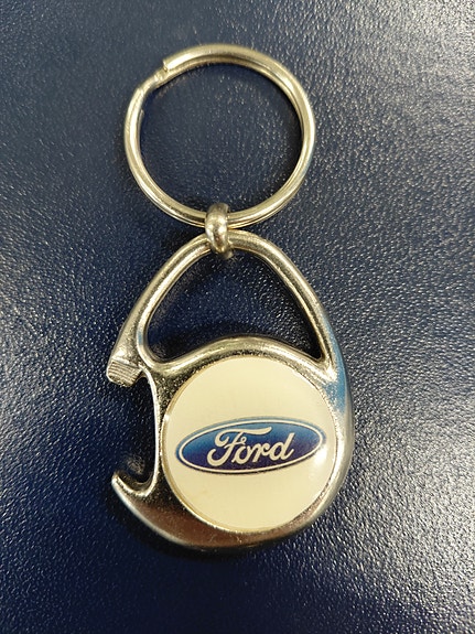 Ford patina avaimenperä