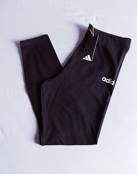Uudet Adidas Sport Performance Legginsit