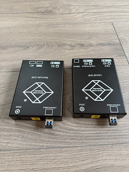 Black Box ACS4001A-R2-SM KVM extender
