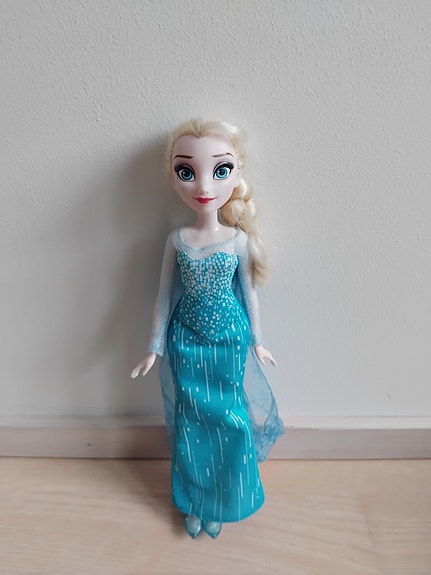 Disney Frozen Elsa -nukke