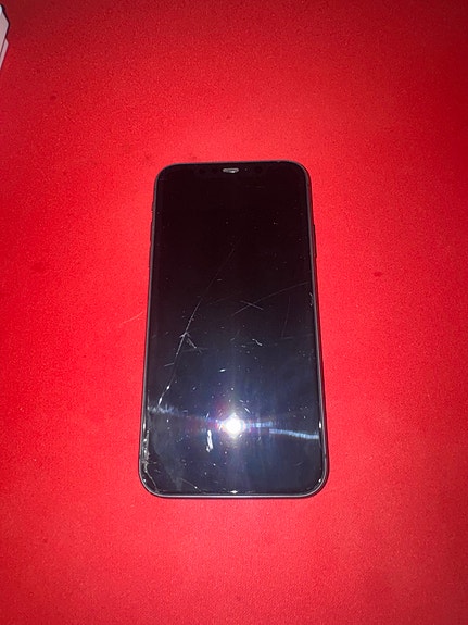 Apple iPhone 11