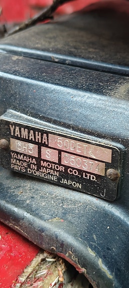 Ostetaan Yamaha 50 HP DET 6H5 1980 3 sylinteri perä