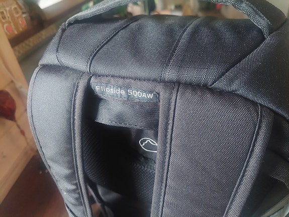 Lowepro Flipside 500 AW kamerareppu musta