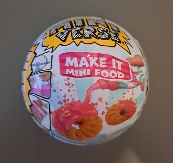 Miniverse, make it mini food, cafe series 3