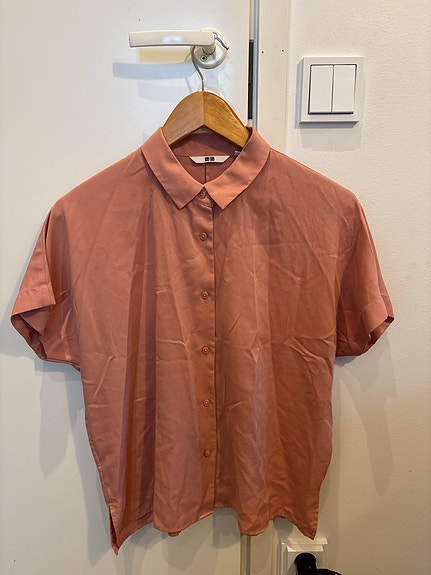 Uniqlo kauluspaita XS vaaleanpunainen