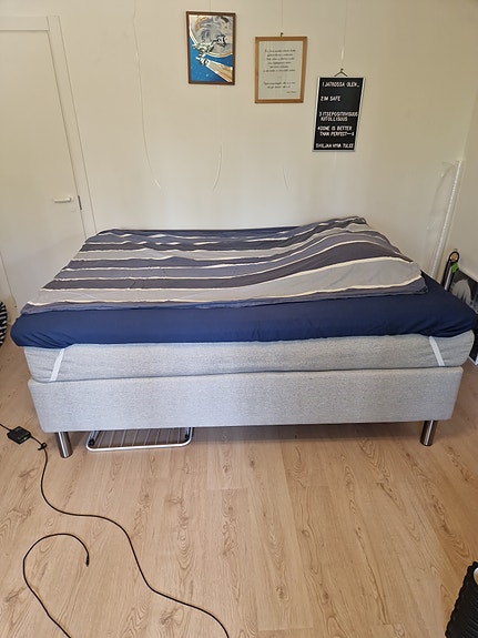 [kiireinen] 160cm jenkkisänky, sekä petauspatja LUE