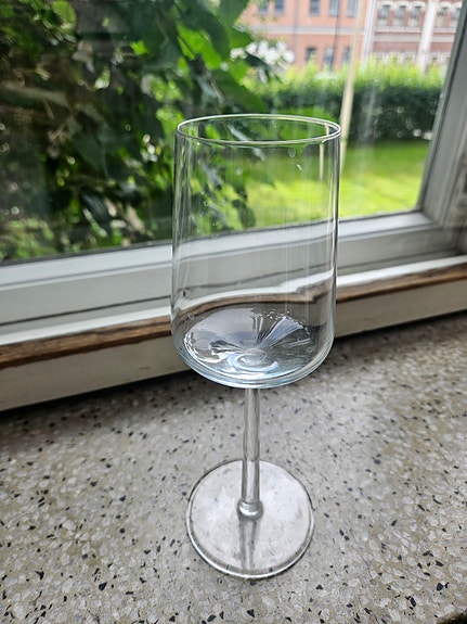 Iittala Essence viinilaseja 5 kpl