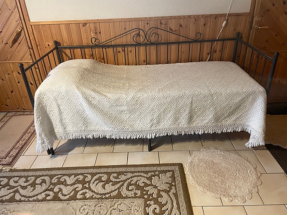 Metallinen päivävuode / rautasänky 80x200 cm musta