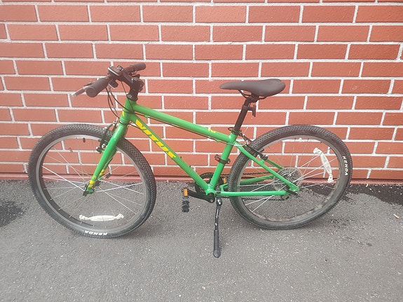 Vitus 24 kids bike