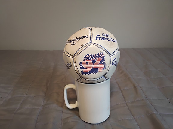 Product image 1 of 2
