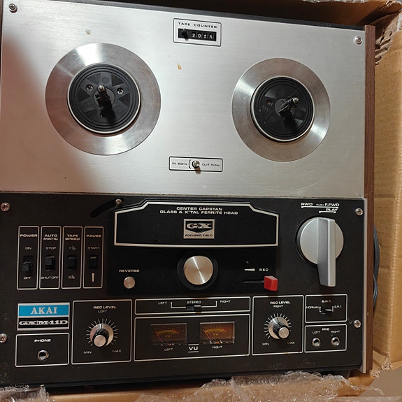 Akai GX M 11D kelanauhuri
