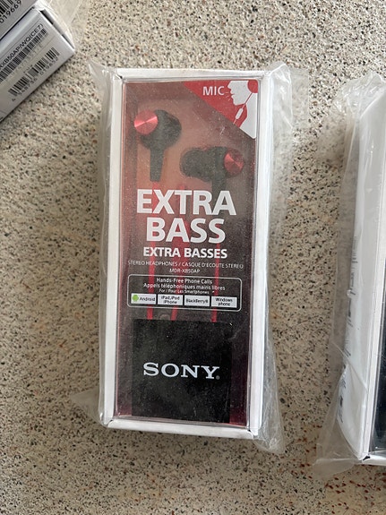 Sony Extra Bass nappikuulokkeet
