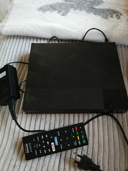 blu ray dvd Player BDP s1700 sony(Ei toridilliii)