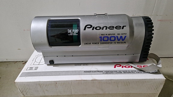 Pioneer TS-WX10LP 100W aktiivisubwoofer autoon
