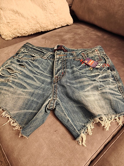 Farkku shortsit