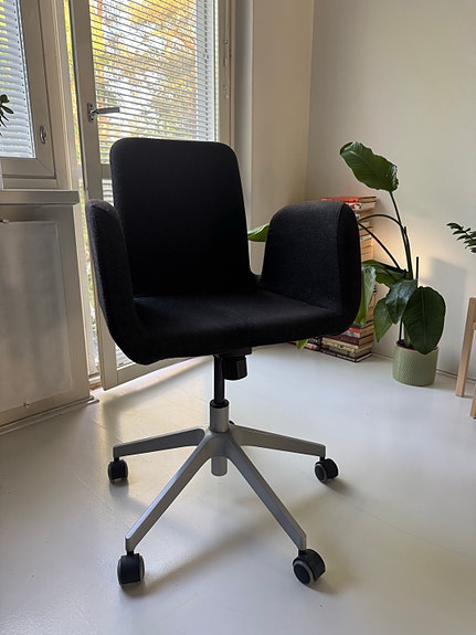 IKEA Patrik työtuoli musta