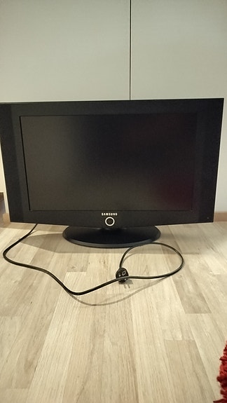 Samsung LE27T51B televisio 27" musta