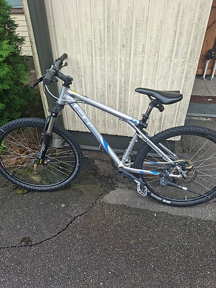 GT Avalance all terra 3.0