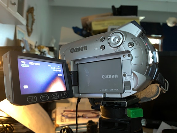 Canon mini DVD videokamera laadulla suoraan gigitaalisena