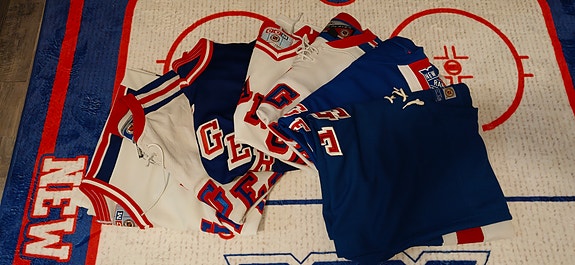 7 kpl NHL New York Rangers NYR -fanipaitoja