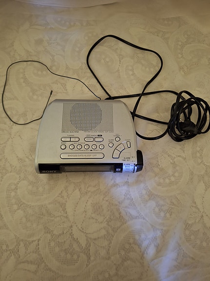 Sony kelloradio