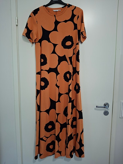 Marimekko Kalliokielo mekko s reilu koko
