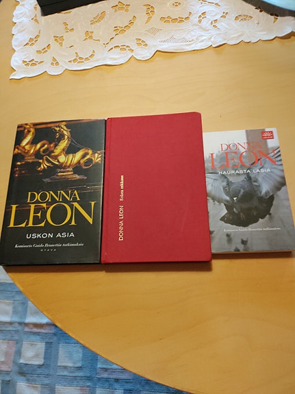 Donna Leon kirjat