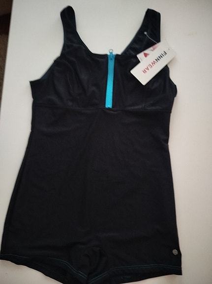 Uusi. Finnwear uimapuku.