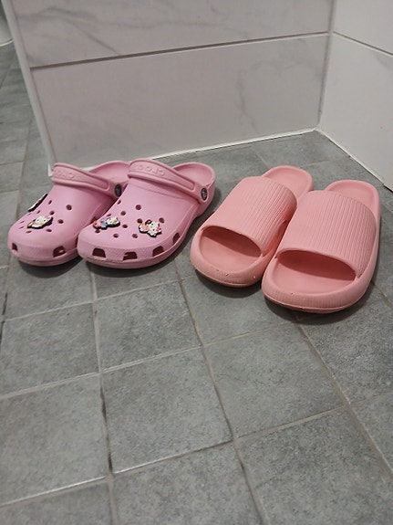 Crocs sandaalit ja toiset rantasandaalit 36/37