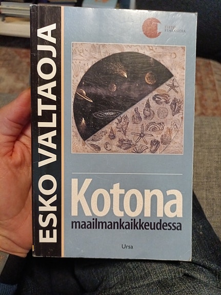 Esko Valtaoja - Kotona maailmankaikkeudessa