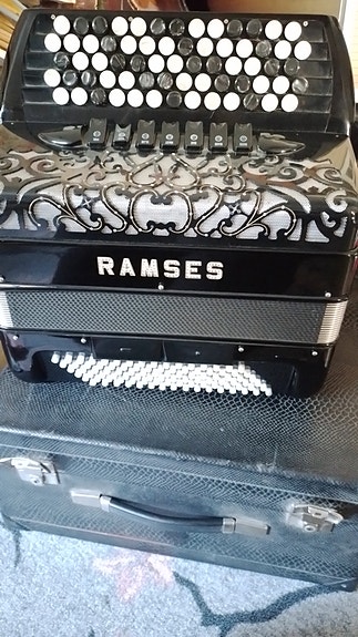 Ramses harmonikka
