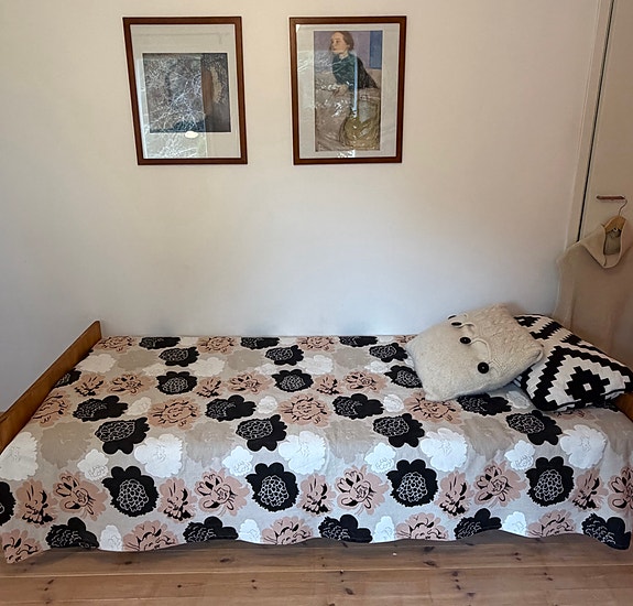 Marimekko päiväpeitto / vaatetuskangas