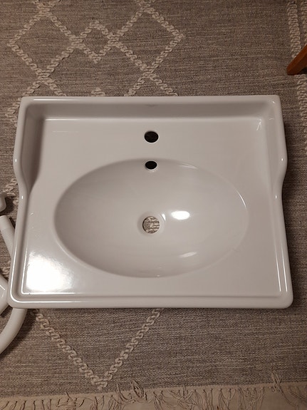 Ikea pesuallas, uusi, käyttämätön