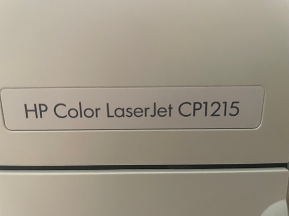 HP Color LaserJet CP1215 väritulostin