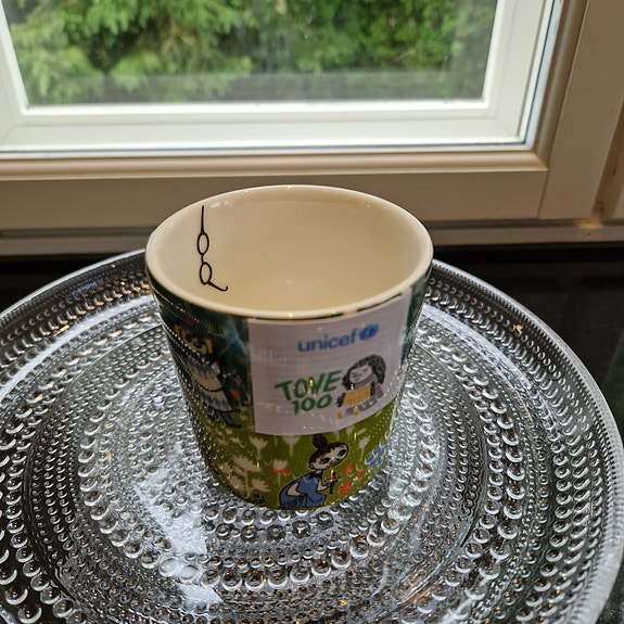 Arabia Muumi muki 0,3L Tove 100, rilleillä -UUSI