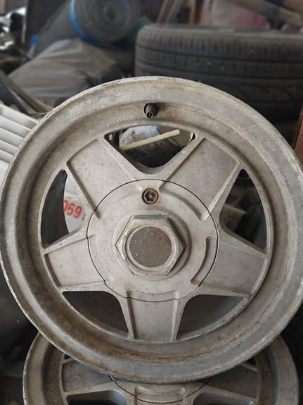 Peugeot 205 vanteet