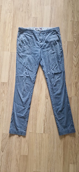 Tommy Hilfiger miesten slim fit housut 32"