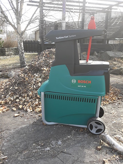 Vuokrataan Bosch AXT 25 TC oksasilppuri