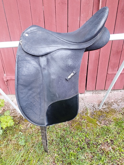 16.5" Isabell Werth Wintec Pro