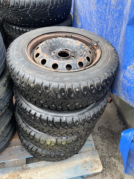 Edulliset peltivanteet + renkaat 175/65 R14 (4x100)