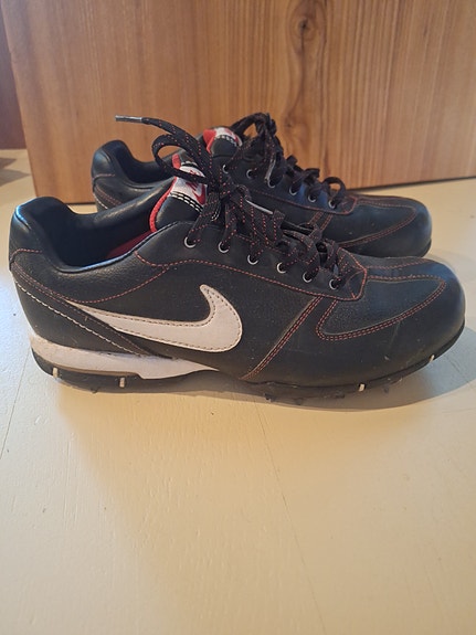 Nike golfkengät koko 40 musta