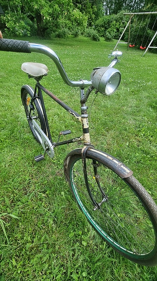 Huollettu - Vintage polkupyörä upealla kulumalla