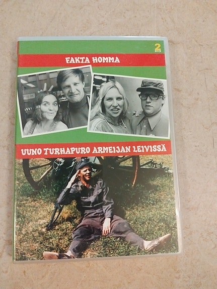 Fakta homma / Uuno Turhapuro armeijan leivissä 2DVD
