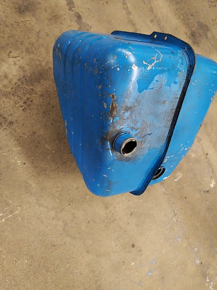 Ford traktorin tankki