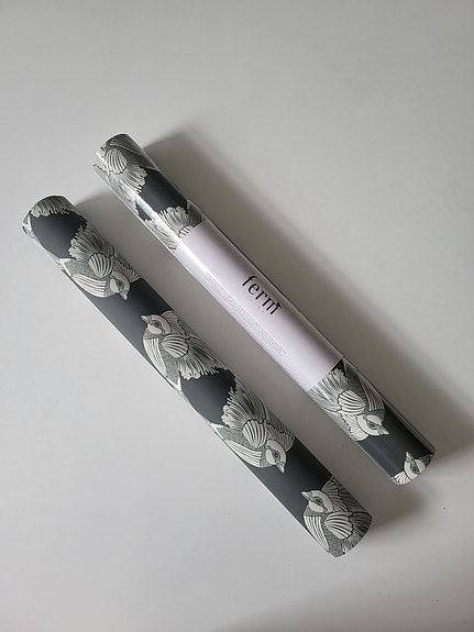 Ferm Living lintutapetti, 2 rullaa